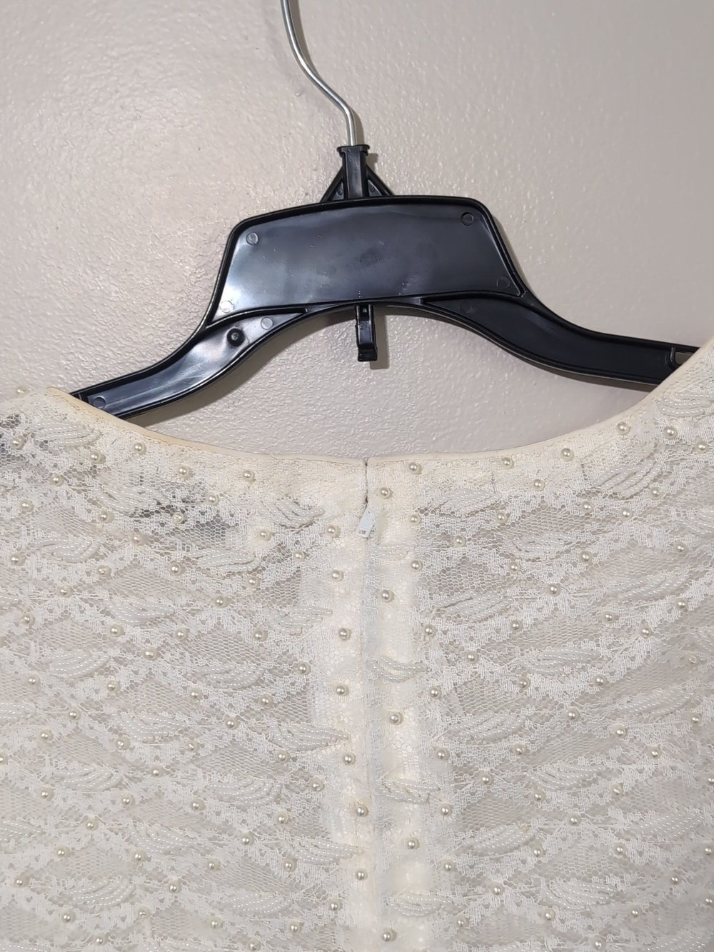 60s Vintage Harilela's Ivory Pearl Beaded Shell Cocktail Top with Fringe - Picture 11 of 15
